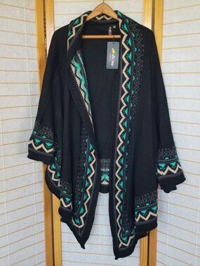 NEW Black Poncho Cardigan Geo Trim One Size Plus Bella Berry Cape NWT